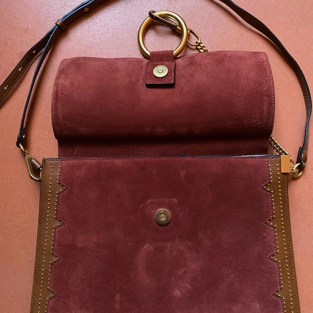 CHLOE Medium Faye Bag in Brown Suede and Leather - Picture 7 of 11